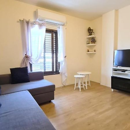Michael'S Boutique Apartment نتانيا المظهر الخارجي الصورة