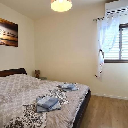 Michael'S Boutique Apartment نتانيا المظهر الخارجي الصورة