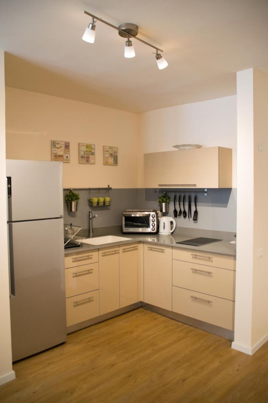 Michael'S Boutique Apartment نتانيا المظهر الخارجي الصورة